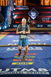 BIB: 9040
                            <button type="button" onclick="openModal(22758320)" class="btn btn-primary btn-sm float-right btn-popup" data-toggle="modal" data-target=".modal-high-quality">
                        <i class="fas fa-shopping-cart"></i> Add to Cart
                    </button>
                                            <button type="button" onclick="isThisMe(22758320, true)" class="btn btn-success btn-sm float-right btn-popup btn-isme hidden" data-toggle="tooltip" data-placement="bottom" title="นี่คือรูปของคุณใช่ไหม คลิกที่นี่เพื่อเอาเข้าอัลบั้ม">
                        <i class="fas fa-plus"></i> Add to album
                    </button>
                    <button type="button" onclick="isThisMe(22758320, false)" class="btn btn-warning btn-sm float-right btn-popup btn-isnotme hidden">
                        <i class="fas fa-ban"></i> Remove from album
                    </button>